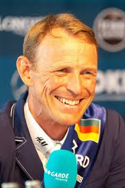 Global Jumping Berlin: 1 Million Preisgeld für die Springelite