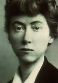 Marianne Moore: In Her Own Image