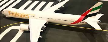 As is customary on board aircraft, the emirates boeing 777s have their first class cabin at the front of the aircraft. Papier Avion By Airigami Paper Aircraft Modeling Accessible For All