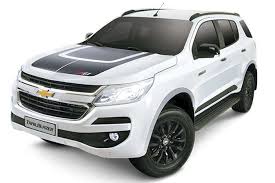 The 2020 chevrolet trailblazer fits between trax and equinox with a base price less than $20,000. Chevrolet Trailblazer 2021 Price List Dp Monthly Promo Philippines Priceprice Com