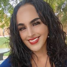 Amber Espino's Instagram, Twitter & Facebook