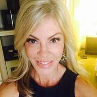 Melissa Hooks's Instagram, Twitter & Facebook