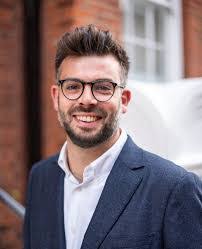 Richard Towler's Instagram, Twitter & Facebook