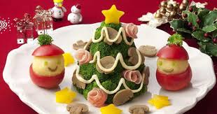 ブロッコリーのツリーとサンタのサラダ by キユーピー野菜レシピ レシピ クリスマスフード レシピ レシピ クリスマス