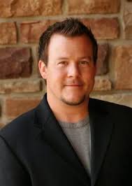 Vic Vicky, 11589 S Summerfield Cir, Sandy, UT 84092, US