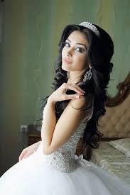 However, make sure you choose a style that matches your face type. Medium Length Hair Ethnic Hairstyles For Indian Wedding Hairstyles