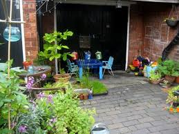 Small london garden design is all about the illusion of space. Small Family Gardens