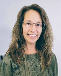 Candace Hansen's Instagram, Twitter & Facebook