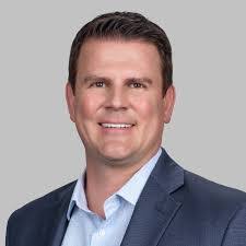 Brian Knauff's Instagram, Twitter & Facebook