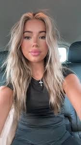 Kendall Mckinley's Instagram, Twitter & Facebook