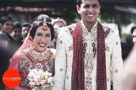 I have been married four years and legally divorced for 2 years with a child lost one to cancer. What Do Malay Guys Think About Malay Girls Who Date Marry Outside Their Race Is It Accepted Positively Or Negatively Quora