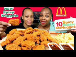 Months after mcdonald's spicy chicken nuggets were so cruelly taken away from us, they have returned! 20 New Mcdonalds Spicy Chicken Nuggets In 5 Minutes Challenge Paprika Spice