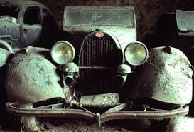 Cahors Auto Retro Voitures Abandonnees Bugatti Voiture
