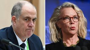 ABC boss says Laura Tingle to keep jobs despite 'mistake'