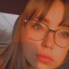 Sabrina Lawson's Instagram, Twitter & Facebook