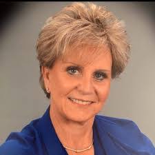 Peggy Cullen's Instagram, Twitter & Facebook