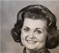 Carolyn Smalley's Instagram, Twitter & Facebook