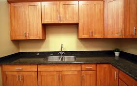 Light Shaker Oak Kitchen Flooring Kitchen Colors Kitchen
