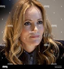 17 again movie hi-res stock photography and images