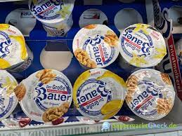 Wer einen griechischen joghurt mit feigen und honig selber machen möchte benötigt natürlich joghurt, honig und eine feige. Elinas Joghurt Nach Griechischer Art Haselnuss Honig 4 X 150 G Kalorien Angebote Preise