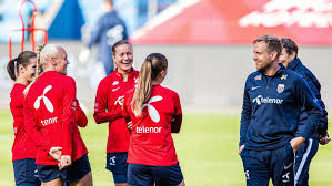 Gang på gang evner de at spille sig frem til slutkampene ved de store mesterskaber uden egentligt at ligne et hold, der kan vinde noget. Norges Tropp Til Kampene Mot Belgia Og Tyskland Norges Fotballforbund