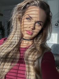 Někdy si říkám, zda patřím do této doby🙈tzv. ,,otevřené” vztahy nejsou nic  pro mě🙏🏼mně stačí férový parťák do života, který mě bude mít upřímně  rád👌🏻