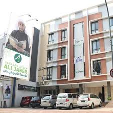 Syekh ali jaber meninggal dunia, kita semua kehilangan. Umroh Syekh Ali Jaber Home Facebook