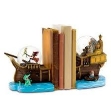 Peter Pan Bookends Snowglobe Set Disney Snowglobes Peter Pan Nursery Peter Pan Disney