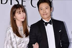 Welcome to just min jung , a blog dedicated to the gorgeous and talented korean actress lee min jung. Lee Byung Hun And Lee Min Jung Buy 2m House In The United States Celebrity Drama Obsess