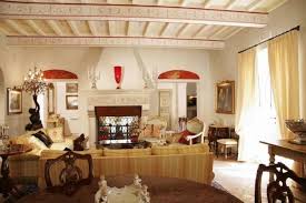 Un pool di 8 aziende con la stessa missione:rappresentare l'eccellenza italiana nel mercato interno del lusso. The Defining Characteristics Of Italian Interior Design
