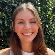 Sharon Warrington's Instagram, Twitter & Facebook