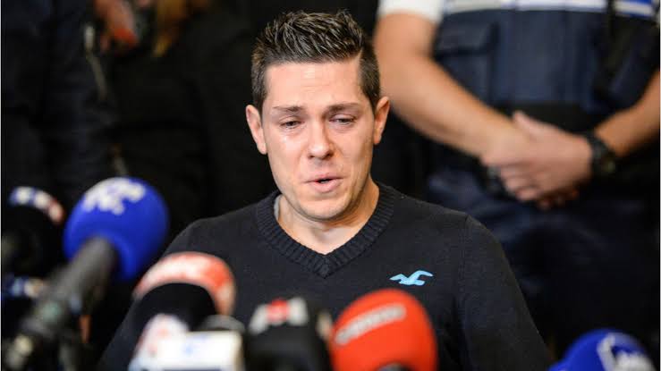VOICI - Jonathann Daval a trouvé du travail en prison : sa mère révèle combien il gagne par mois