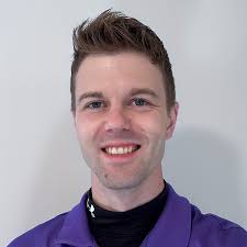 Brian Reis's Instagram, Twitter & Facebook