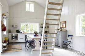 Holiday decorating in a swedish home. Tour A Minimalist Cottage With Scandinavian Design Summer House In Sweden
