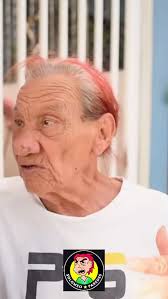 #lagilbertona comenta sobre las #cantantes nuevas que hacen caras para  #cantar las #artistas de antes eran #buenas #luchavilla #rociodurcal  #agustinlara #jorgenegrete #lolabeltran