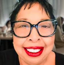 4 years ago♦️ My story Headaches, nausea, vomiting (pregnancy??  unfortunately not) and then suddenly blurred vision, sleepless nights and  an ophthalmologist who referred to the emergency room and from there  everything started