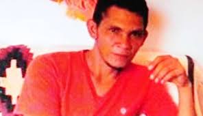 Filho de joão ramos do nascimento (dondinho), também jogador de futebol e de celeste arantes. Familia Busca Jovem Que Sumiu Apos Abordagem Policial Em Sp