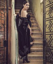 سيرين عبد النور on instagram more from my latest cover shoot with layalinamag did you grab your copy cyrineabdelnour سيرين عبدالنور