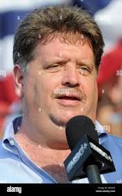 James Sandow's Instagram, Twitter & Facebook