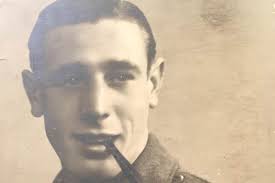 Leeds veteran, 96, shares VE Day memories but said thoughts will be with  lost "heroes"