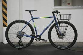 オールシティーお任せください またカッコイイのを組んでしまいました all city space horse disc 52 オールシティー スペースホースディスク 広島の自転車ショップ ファットバイク シングルスピード ロングテールバイク シクロクロス ハンドメイドフレー