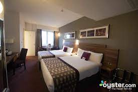 There are 6 ways to get from glasgow airport (gla) to jurys inn glasgow by bus, taxi, car, rideshare or towncar. Jurys Inn Glasgow Review What To Really Expect If You Stay