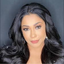 Mariana Ramirez's Instagram, Twitter & Facebook