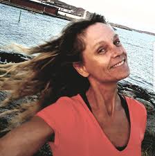 What are American traditional recipes for cooking lutefisk?