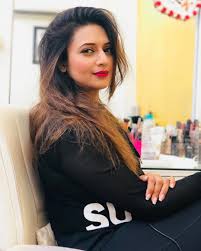 Pin On Divyanka Tripathi Here is a sneak peek in the instagram of divyanka tripathi.