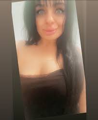 I had to laugh this woman wrote a full novel about me and I've genuinely  never seen her in my life. Not once. Not at Tesco, not at the pub, not even