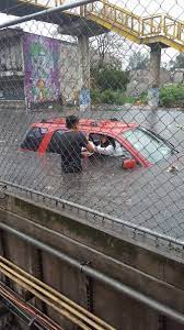 El sistema de transporte colectivo (stc) metro informó que la estación santa martha acatitla de la línea a permanecerá cerrada durante algunas horas de este miércoles 24 de marzo. Enrique Galvan Ochoa No Twitter Via Jorge Vulcano Bomberos De La Cdmx Laboraron En Inundacion Zona Urbana Ejidal Santa Martha Acatitla Se Suspende Servicio De La Linea A Del Metro Pantitlan La Paz Https T Co L5bewifbt4
