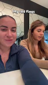 Andrea Ison's Instagram, Twitter & Facebook