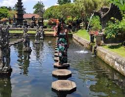 Nomer telepon taman harmoni bali. 10 Gambar Tirta Gangga Harga Tiket Masuk Entrance Fee Water Palace Temple Bali Karangasem Sejarah Danau Jejakpiknik Com