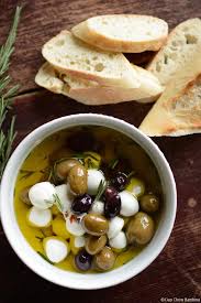 Garlic Herb Marinated Mozzarella With Kalamata Olives Recipe Olive Recipes Food Appetizer Recipes